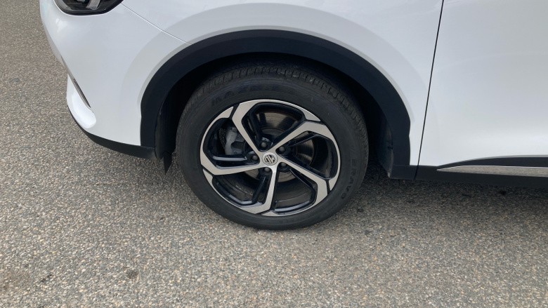 MG HS 1.5 T-GDI Trophy 5dr DCT Petrol Hatchback